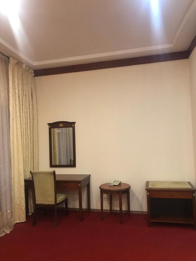 Astana Park Hotel Buitenkant foto